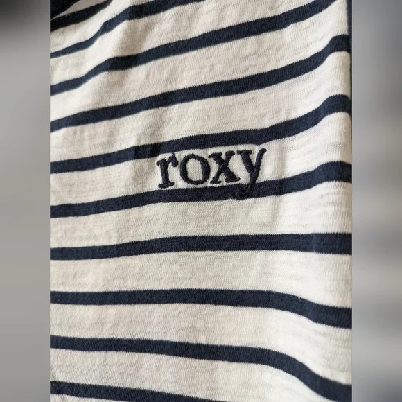 ROXY T-Shirt Dress, Softest Cotton! 🥰 Striped Blue and White, Size XS - Picture 6 of 6
